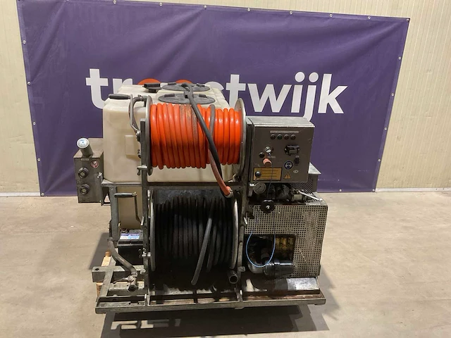Rom compact rioolreinigingsmachine - afbeelding 1 van  9