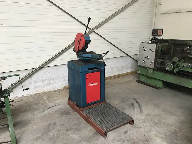 Romas - 300 - verstekzaagmachines - afbeelding 1 van  9