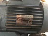 Romas - 300 - verstekzaagmachines - afbeelding 6 van  9
