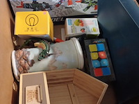 Rommelmarkt bananedoos vol