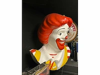 Ronald mcdonald buste - afbeelding 2 van  6