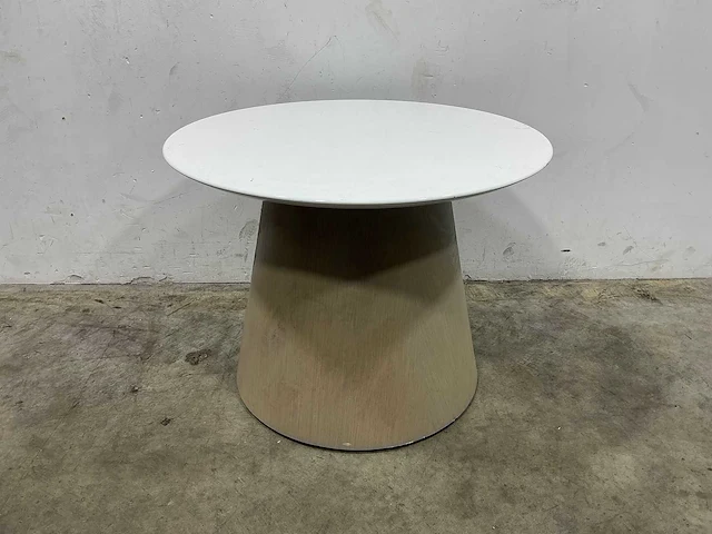 Ronde bijzettafel - afbeelding 1 van  3
