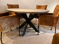 Ronde eiken eetkamertafel - afbeelding 2 van  9