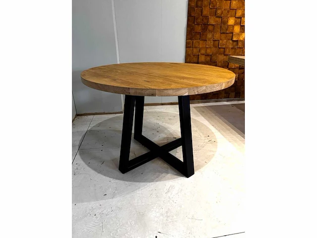 Ronde eiken eettafel 110 cm. - afbeelding 3 van  4