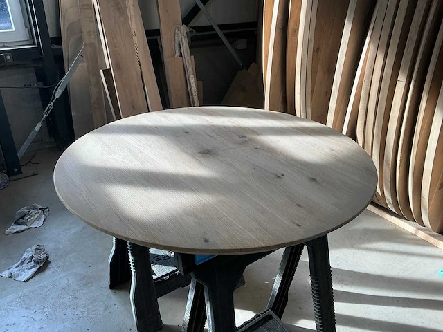 Ronde eikenhout tafelblad 1000x1000 (11x) - afbeelding 1 van  4