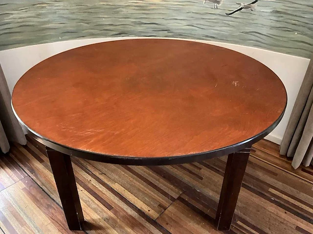 Ronde houten restauranttafel (2x) - afbeelding 3 van  4