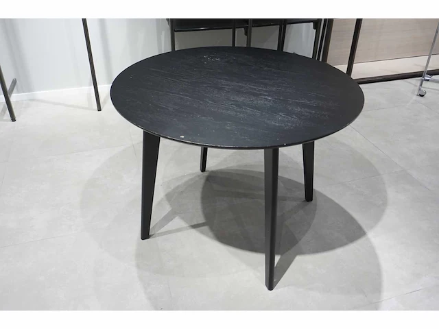Ronde houten tafel - afbeelding 1 van  3