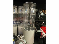 Ronde perspex jaren ’60-70 vitrine kasten - afbeelding 2 van  4