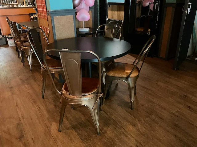 Ronde restauranttafel met 4 stoelen (2x) - afbeelding 1 van  5