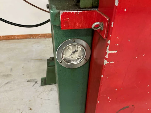 Ronde (revolver) stansmachine - afbeelding 11 van  11