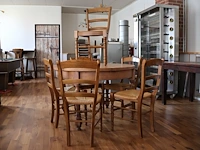 Ronde tafel - afbeelding 1 van  4