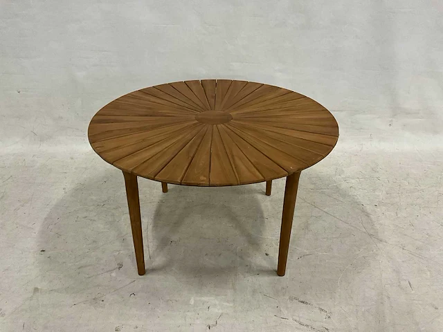 Ronde tuintafel 130 cm. - afbeelding 2 van  4