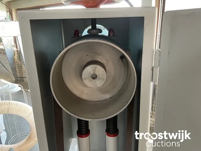 Rondschuurmachine - afbeelding 6 van  14