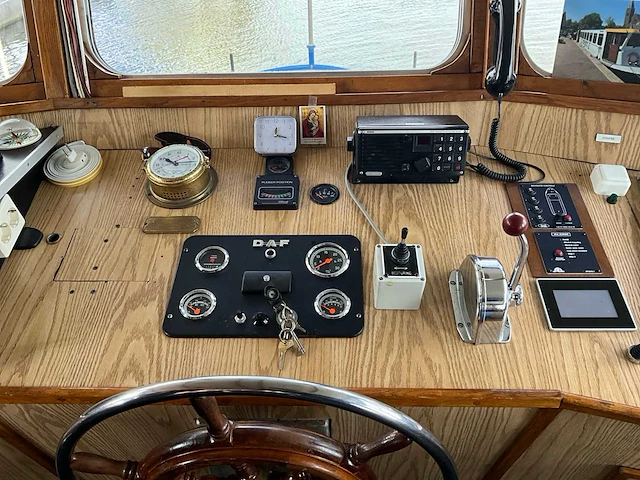 Rondvaartboot - afbeelding 5 van  24
