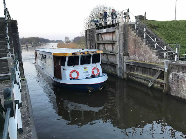 Rondvaartboot - afbeelding 19 van  24