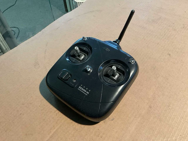 Ronin-m rm-tx1 camerastabilisator remotecontrol - afbeelding 2 van  3