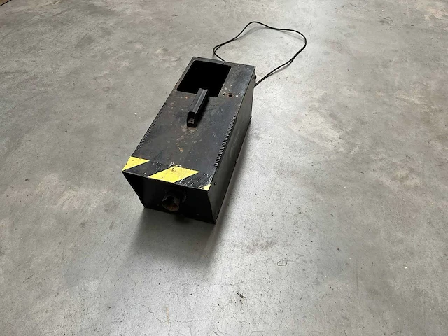 Rookmachine - afbeelding 1 van  7