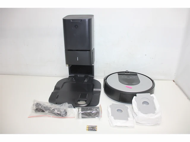 Roomba i7+ (i7556) robotstofzuiger borstels zonder klitten van dierenharen slimme navigatie zilver - afbeelding 5 van  6