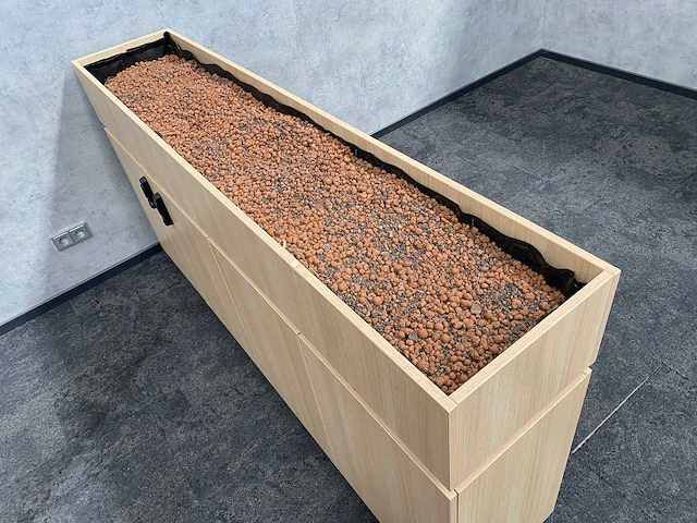 Roomdivider/ kast met plantenbak - afbeelding 10 van  13