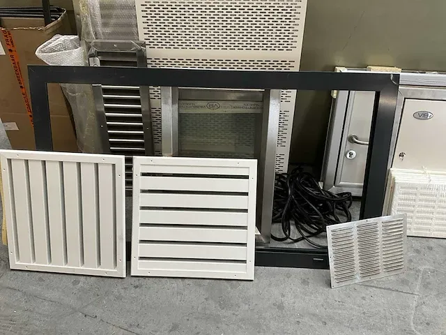 Roosters en kozijnframes - afbeelding 5 van  8