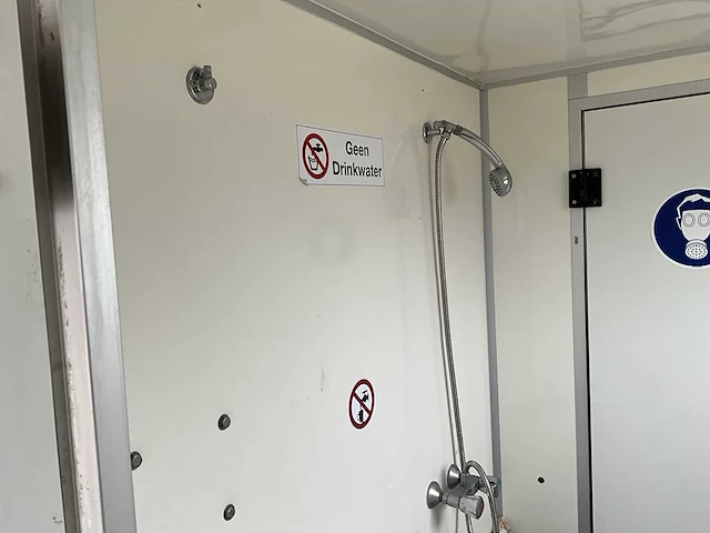 Ros decontaminatiewagen / mobiele deco-unit - afbeelding 10 van  36