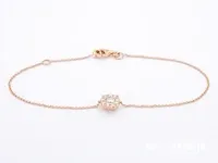 Rosegouden armband met een diamanten bedel