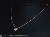 Rosegouden collier met diamanten hangers klaver vier - afbeelding 4 van  7