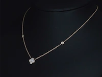 Rosegouden collier met diamanten hangers klaver vier - afbeelding 4 van  7