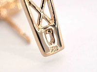Rosegouden design oorbellen met witte en zwarte briljanten diamanten - afbeelding 11 van  12