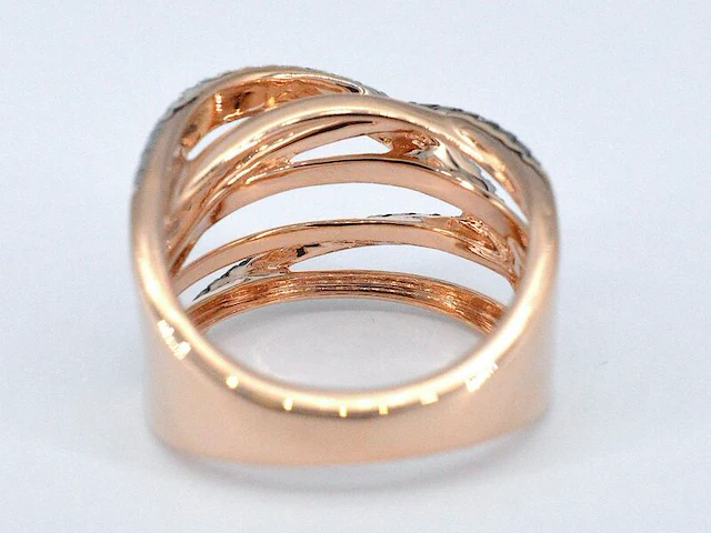 Rosegouden design ring met witte en zwarte briljanten diamanten - afbeelding 8 van  10