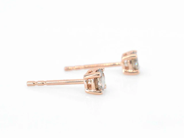 Rosegouden oorbellen champagne diamant - afbeelding 5 van  7