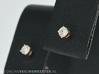 Rosegouden oorbellen met diamant - afbeelding 7 van  10