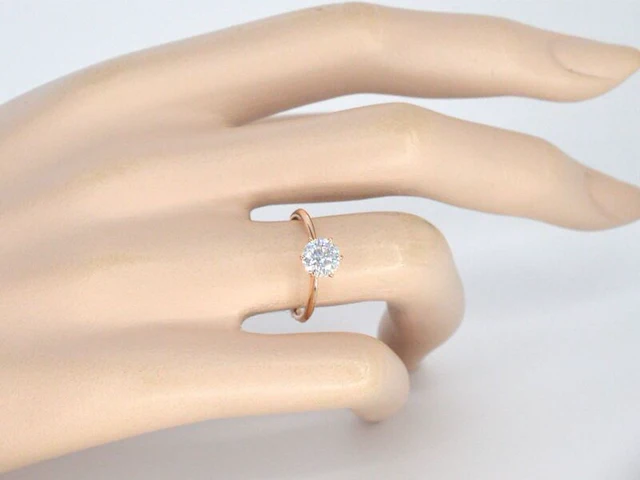 Rosegouden ring met een briljant geslepen diamant van 1.50 carat - afbeelding 3 van  12