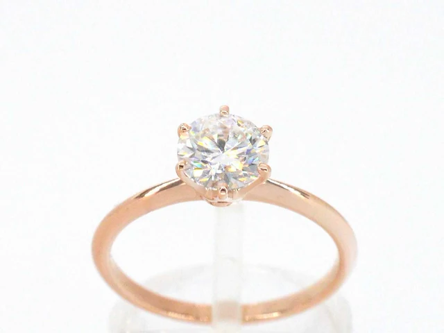Rosegouden ring met een briljant geslepen diamanten van 1.00 carat - afbeelding 1 van  11