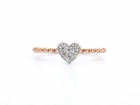 Rosegouden ring met een hartje vol gezet met diamanten - afbeelding 1 van  10