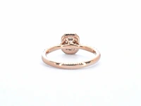 Rosegouden ring met natuurlijke baguette en briljant geslepen diamanten - afbeelding 6 van  10