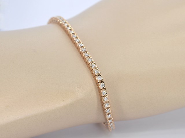 Rosegouden tennisarmband met briljant geslepen diamant - afbeelding 2 van  6