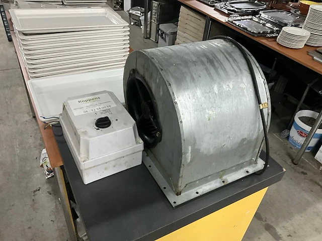 Rosenberg drae 200-4 b s afzuigmotor en regelaar - afbeelding 1 van  5