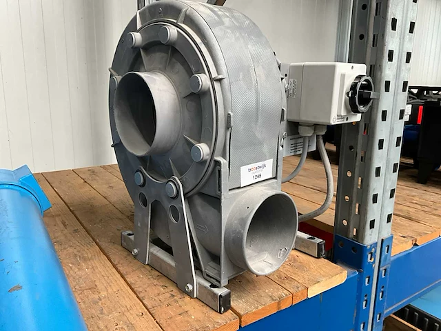 Rosenberg epn 140 kunststof centrifugaal ventilator - afbeelding 2 van  7