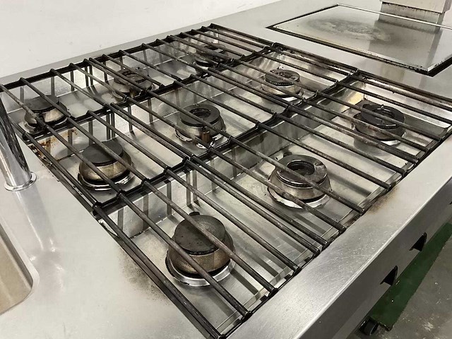 Rosval - rvs kookeiland - afbeelding 21 van  26