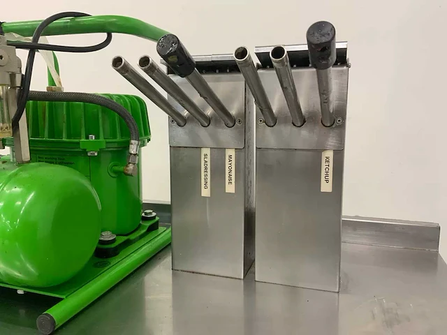 Rosval - rvs werktafel met sauspomp - afbeelding 4 van  13