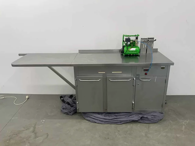 Rosval - rvs werktafel met sauspomp - afbeelding 1 van  13