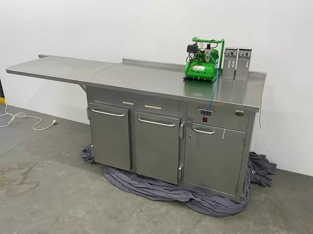 Rosval - rvs werktafel met sauspomp - afbeelding 10 van  13