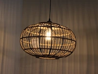 Rotan hanglamp. let op: dient door uzelf gedemonteerd te worden op 4 m hoogte. - afbeelding 1 van  2
