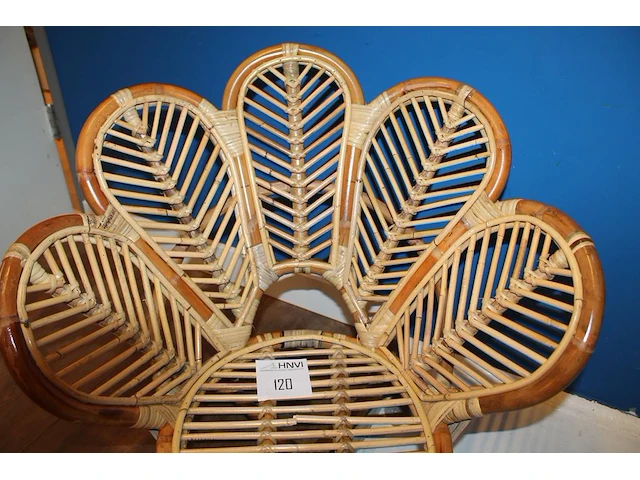 Rotan kinderstoel met hoogte 65 cm. - afbeelding 2 van  2