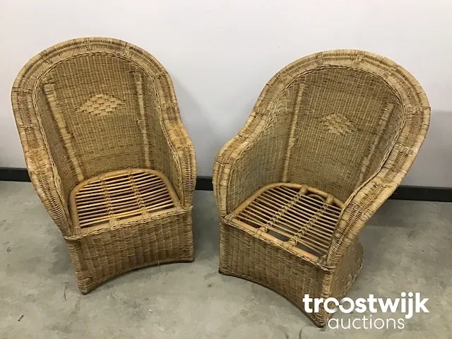 Rotan stoel - afbeelding 1 van  1
