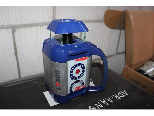 Roterend laser agatec lt300 in koffer. - afbeelding 2 van  4