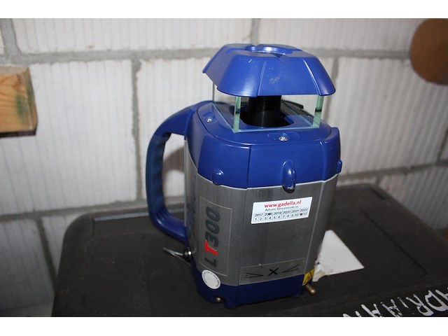 Roterend laser agatec lt300 in koffer. - afbeelding 3 van  4