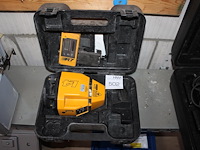 Roterend laser proshot l4 met ontvanger l7 in koffer. - afbeelding 1 van  5