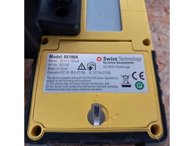 Roterende laser zelfstellend horizontaal, leica, rugby 810, 2014 - afbeelding 6 van  6